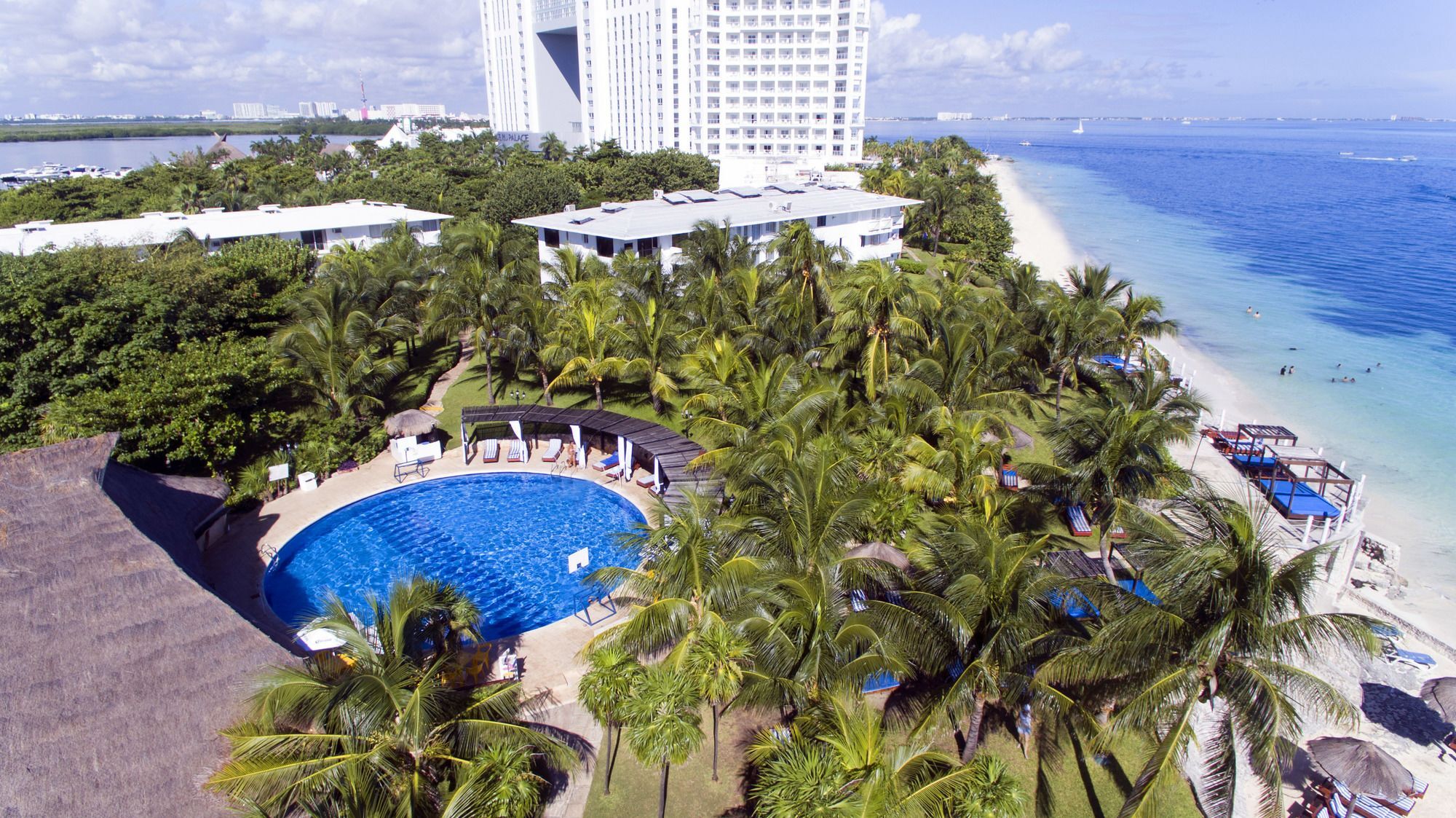 Hotel Dos Playas Faranda Cancun Exterior photo